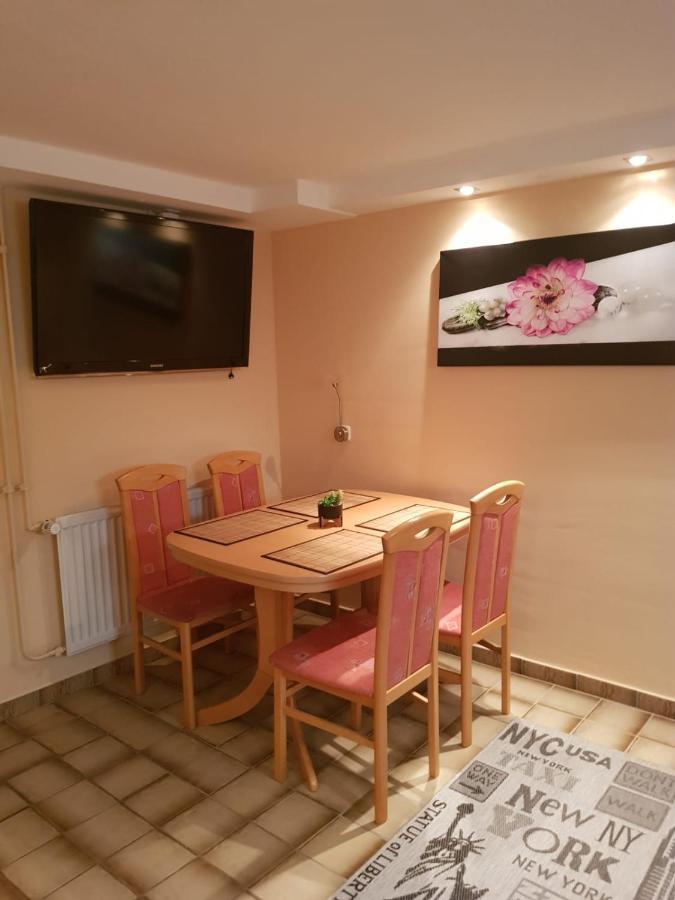 Gemuetliche Ferienwohnung Mit Kamin Und Sauna! Nistertal Exterior photo